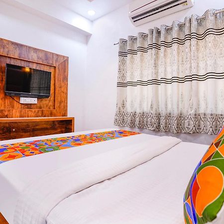 Fabhotel Lime Ras Palace 아우랑가바드 외부 사진