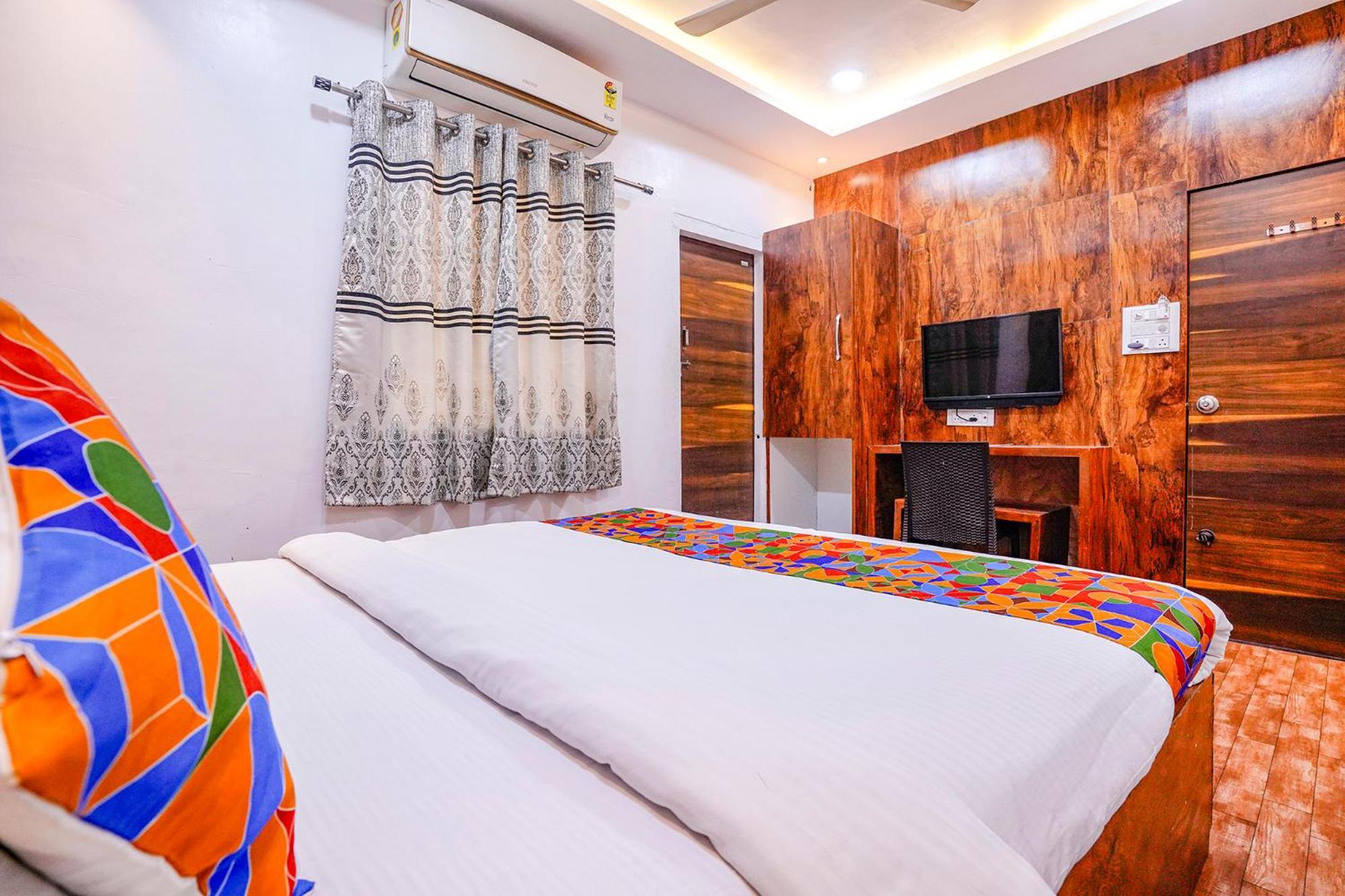 Fabhotel Lime Ras Palace 아우랑가바드 외부 사진
