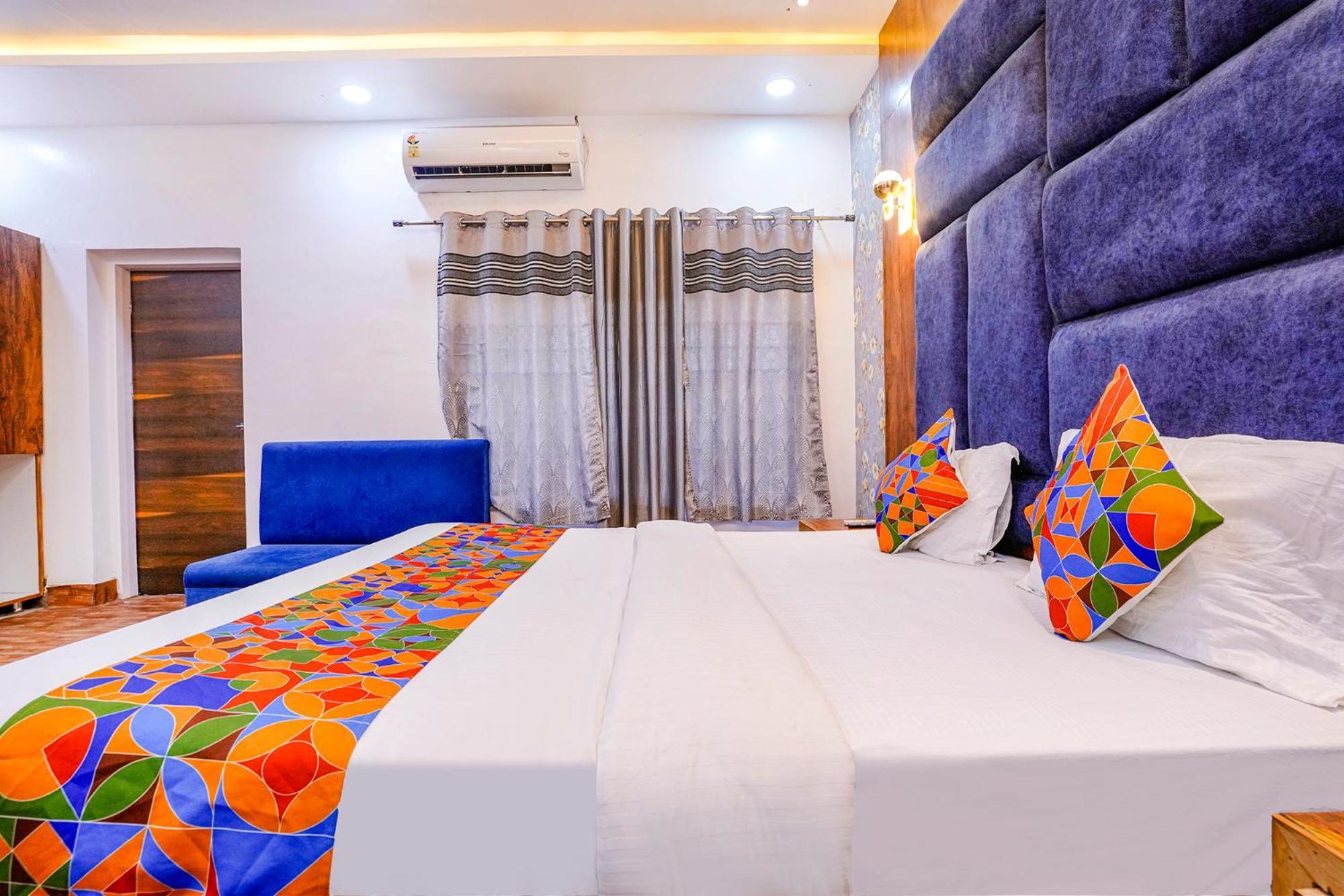 Fabhotel Lime Ras Palace 아우랑가바드 외부 사진