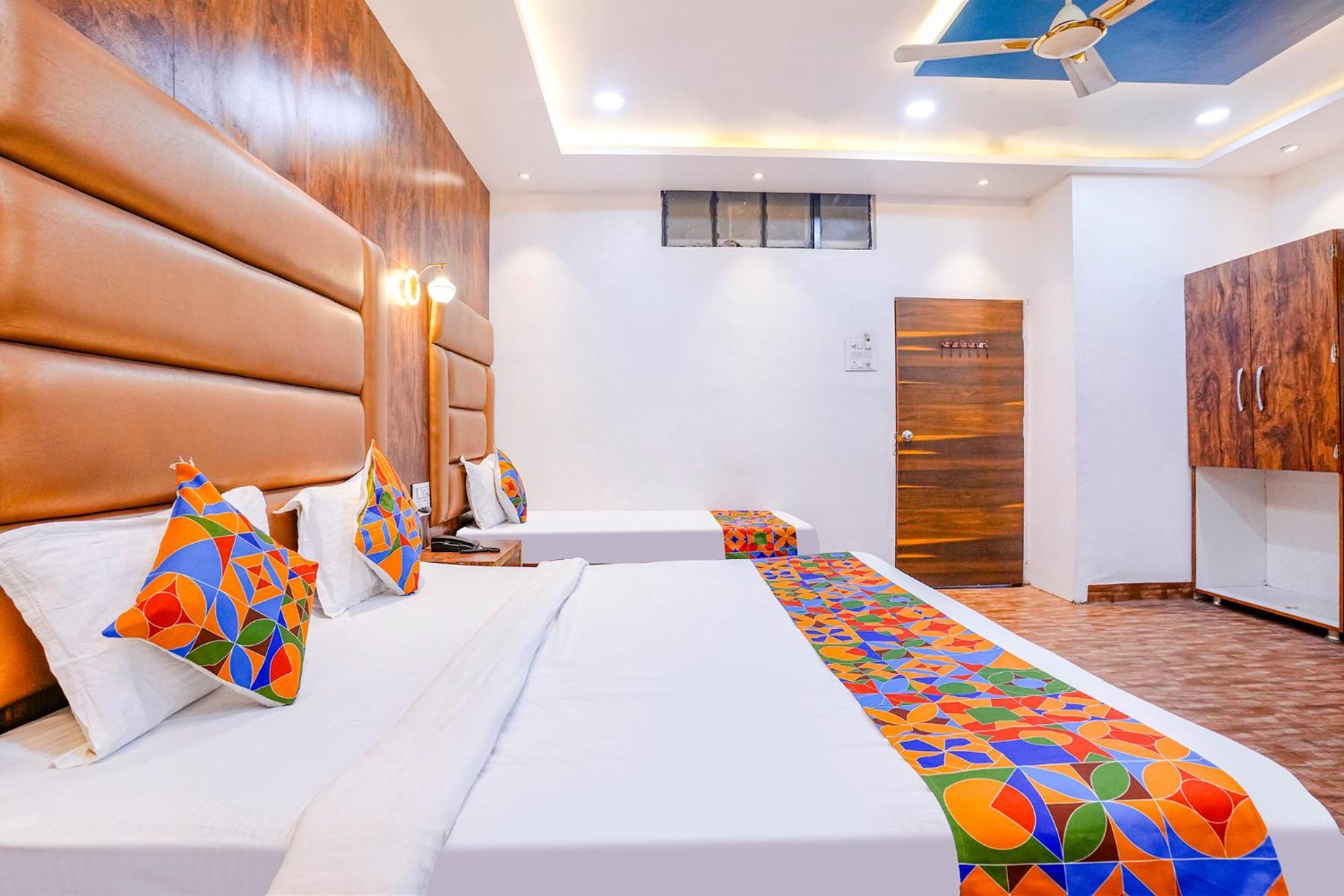 Fabhotel Lime Ras Palace 아우랑가바드 외부 사진