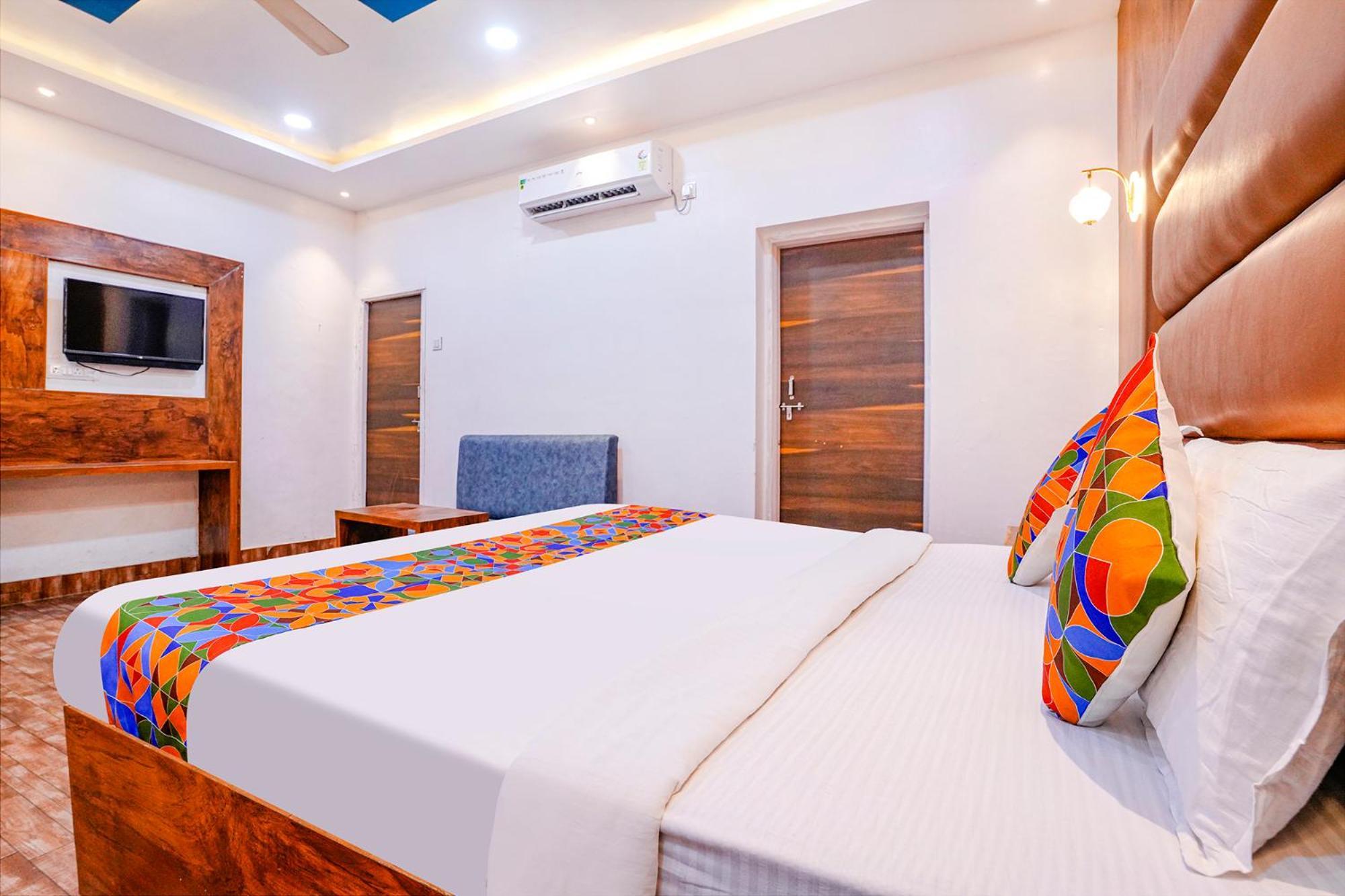 Fabhotel Lime Ras Palace 아우랑가바드 외부 사진