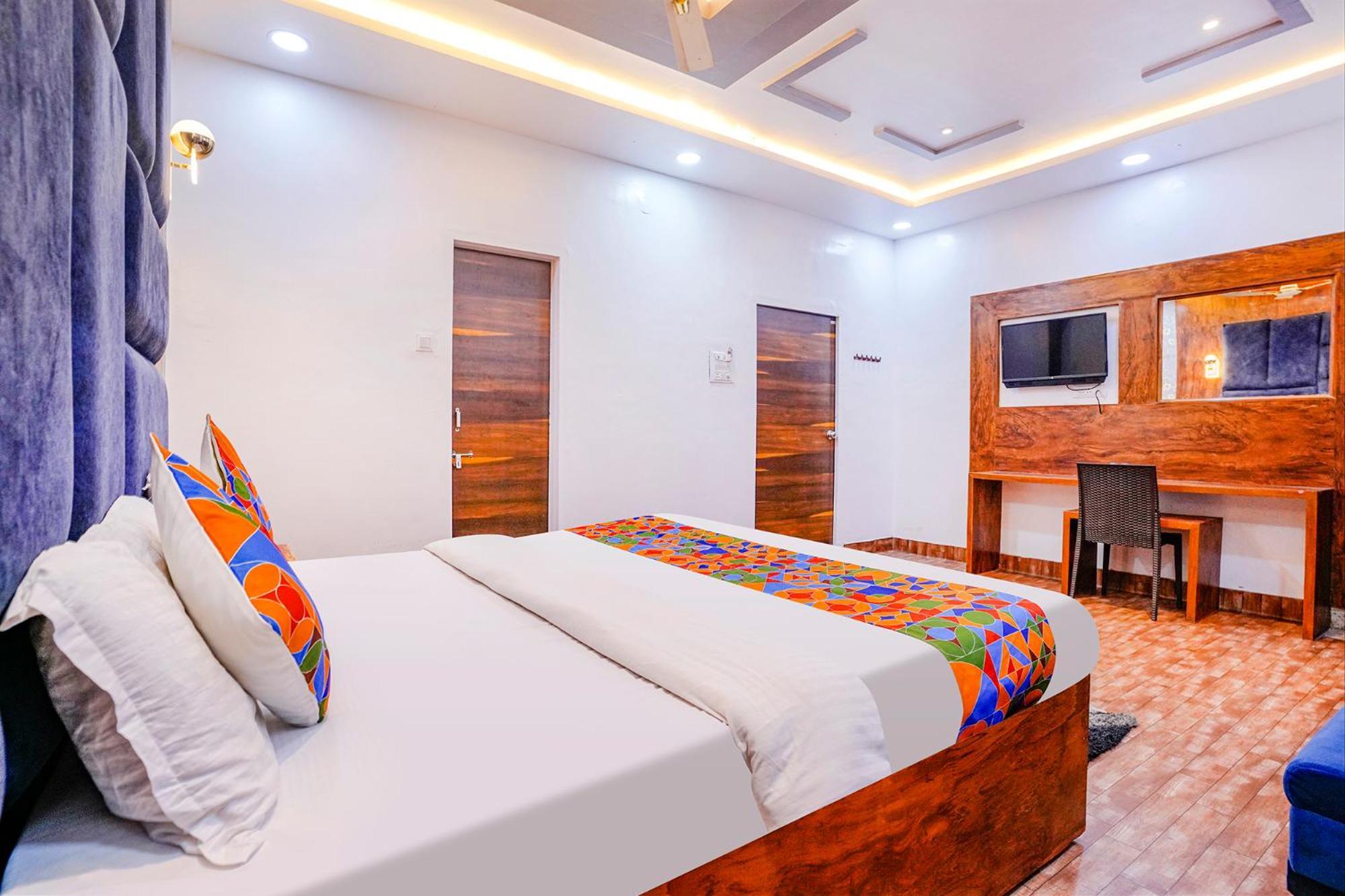 Fabhotel Lime Ras Palace 아우랑가바드 외부 사진