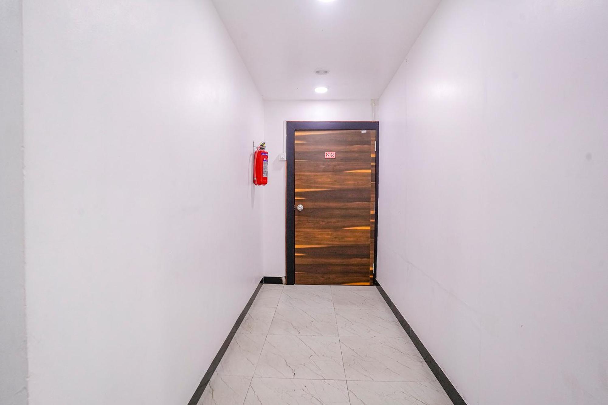 Fabhotel Lime Ras Palace 아우랑가바드 외부 사진